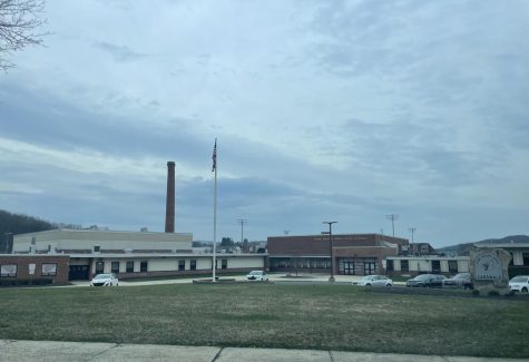 A picture of The Pine Grove Area High School, built in 1956.