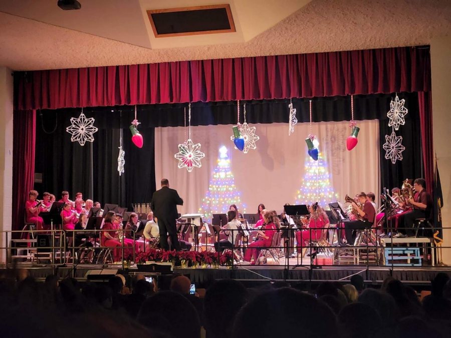 The Pine Grove Area High School Jazz Band joined along with the Middle School Jazz assemble.